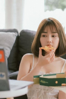 年轻的女医生